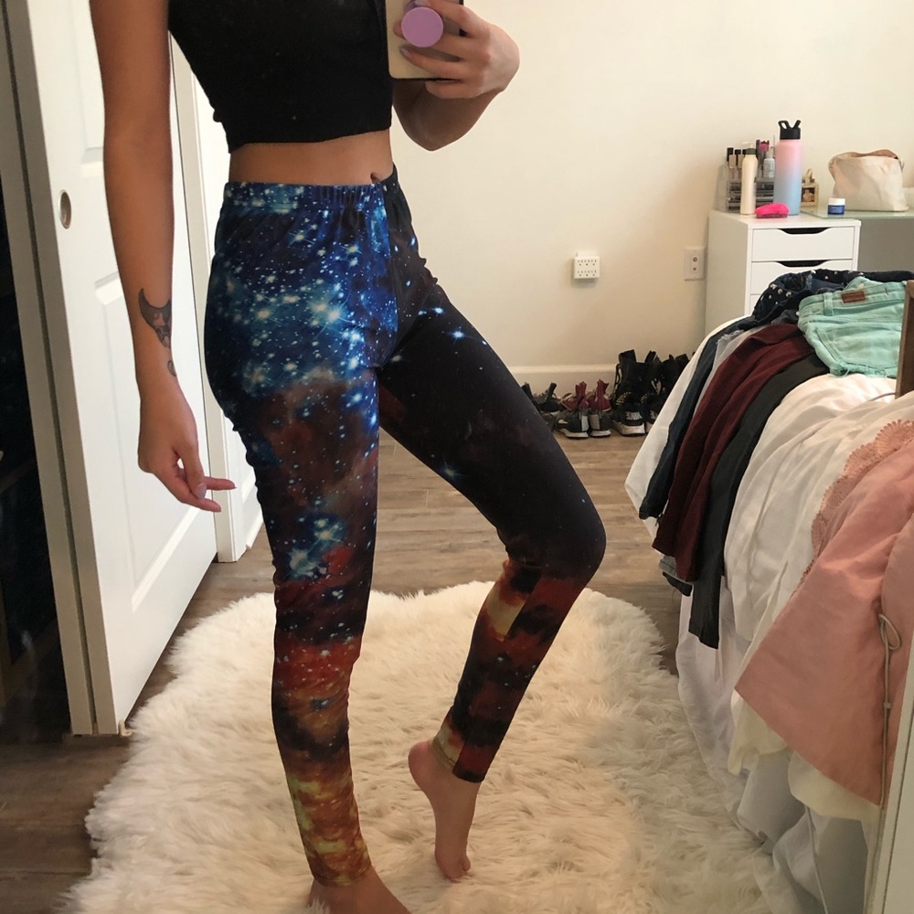 Galaxy Leggings Medium